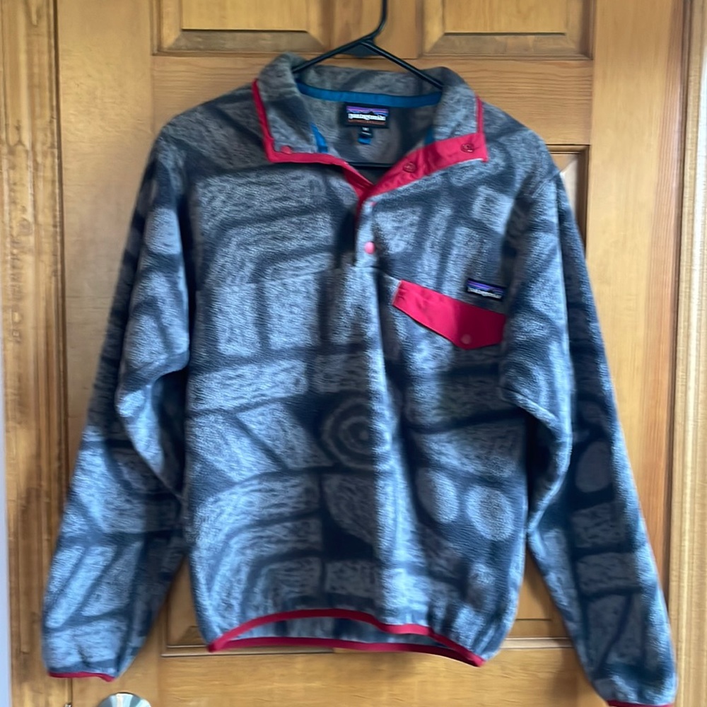 Mens XS /Womens small/med Patagonia Synchilla fleece